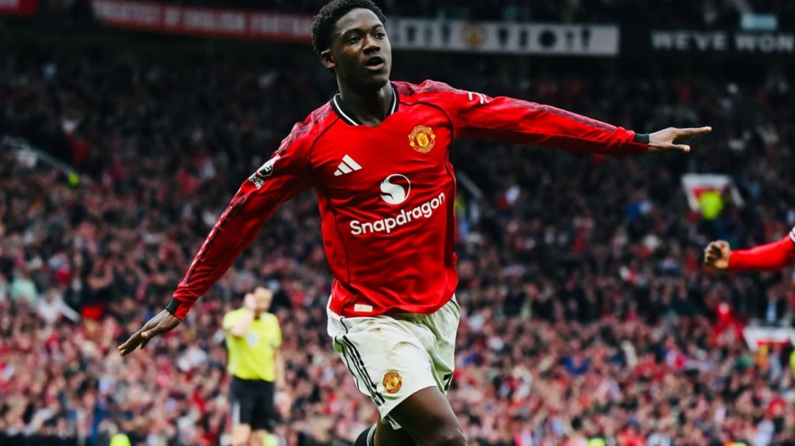 Manchester United 3-2 Liverpool: Mainoo Mengamankan Kualifikasi Liga Champions dengan Gol Kemenangan