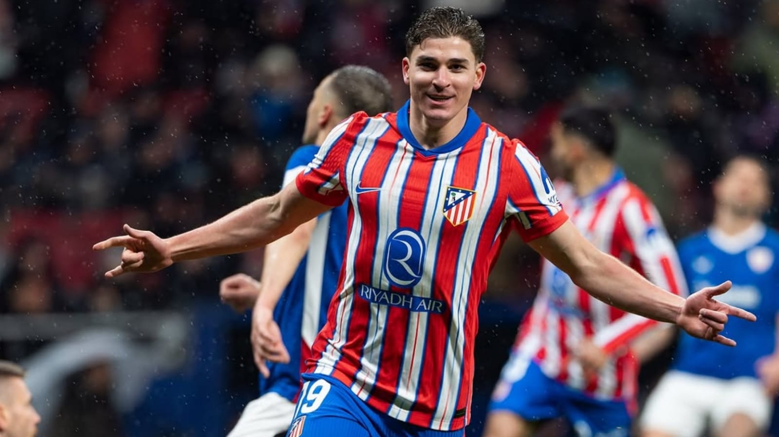 Atletico Madrid 1-0 Athletic Bilbao: Supersub Julian Alvarez Membawa Tuan Rumah Menguasai Puncak Klasemen