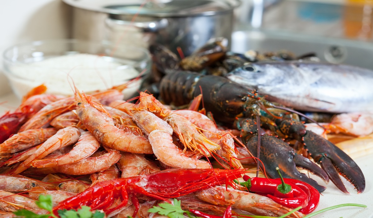 5 Wisata Kuliner Seafood Terkenal di Makassar Rasanya Boleh Diadu, Uniknya Ada Sajian Ikan Napoleon