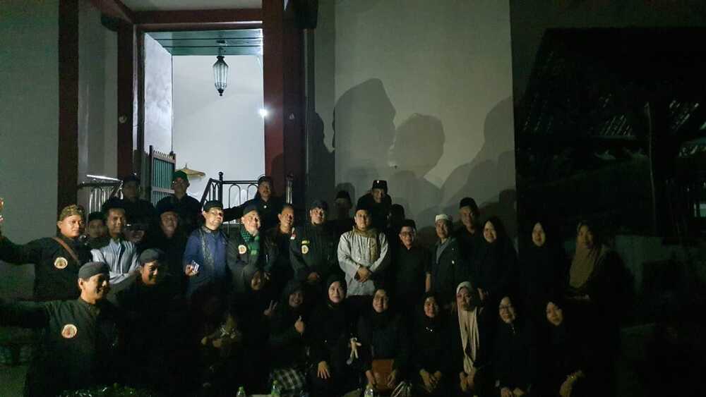 KPD dan Keluarga Sarjana Kubur Ziarah Bersama di Kawah Tekurep Palembang