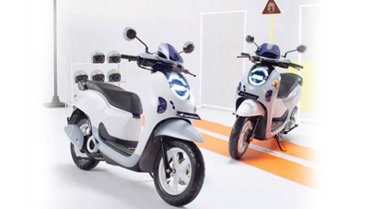 HARI TERAKHIR! Buruan Tukar Seragam Sekolahmu jadi Motor Honda Scoopy OSIS Limited Edition 