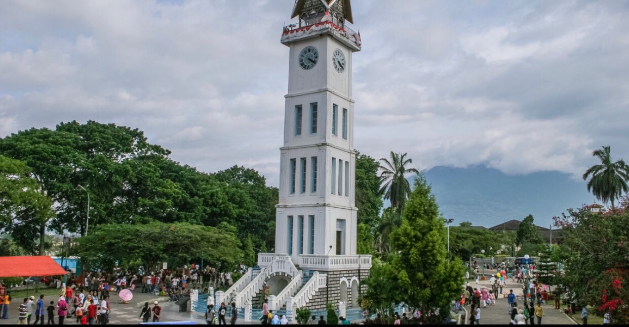 Tahukah Kamu! Jam Gadang Bukittinggi Dibangun Tanpa Besi Penyangga