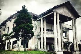 NGERI BANGET! Jika Ngaku Nyalimu Kuat, 8 Tempat Angker di Malang Ini Wajib Kamu Kunjungi