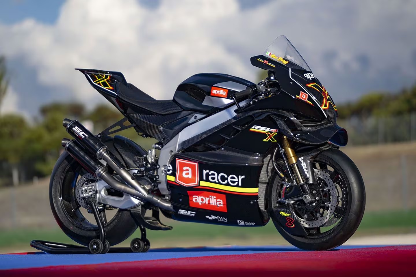 Preview Aprilia RSV4 X ex3ma Superbike, Motor Super Eksklusif Hadirkan Aura MotoGP, Hanya Ada 30 Unit! 