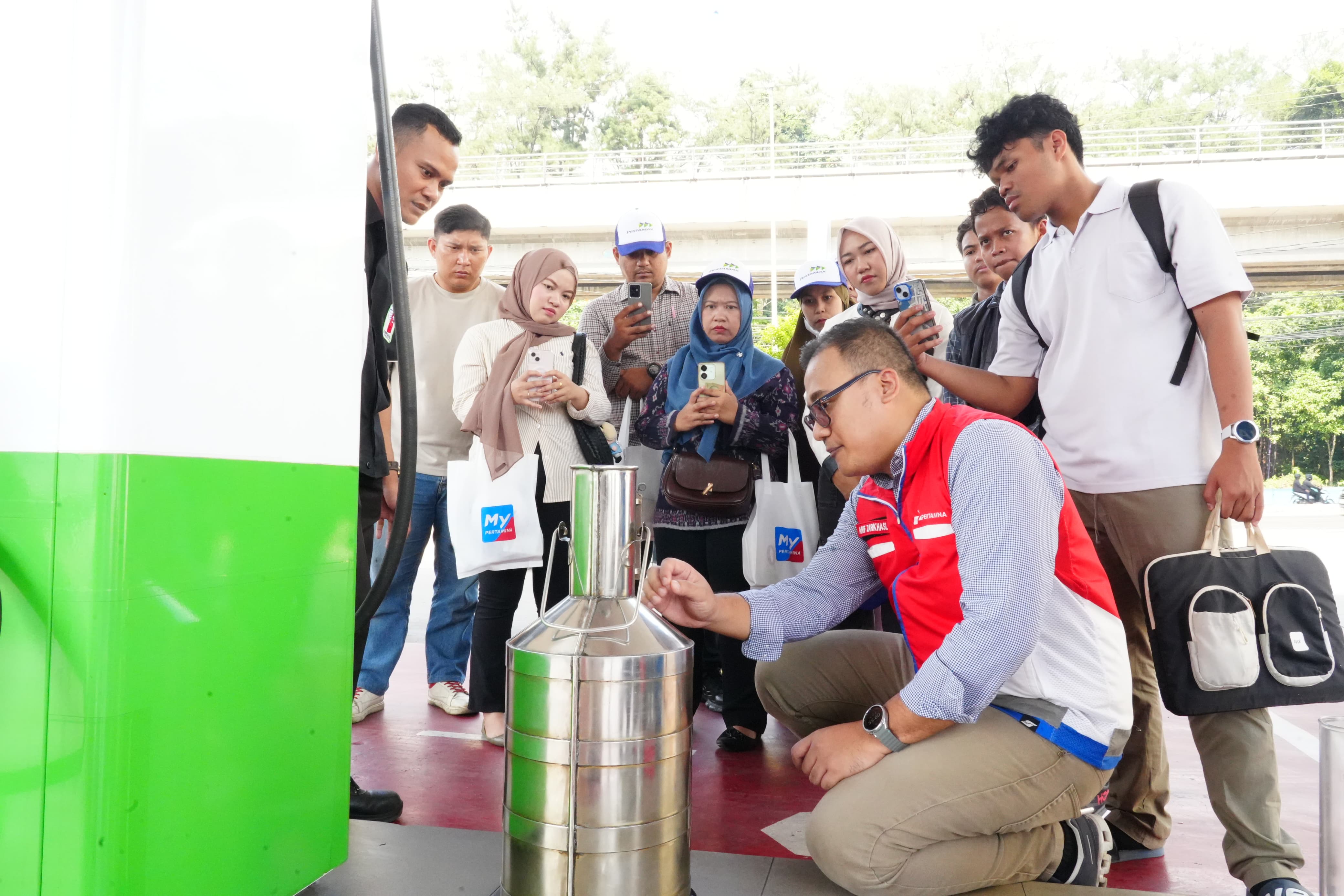 Pertamina Hadirkan Program Pantau SPBU, Ajak Konsumen Saksikan Proses Distribusi BBM