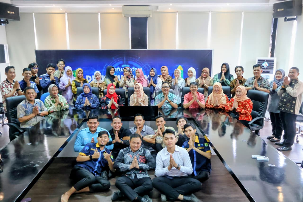 Halal Bihalal Jajaran Dinas Kominfo dan DWP, Pererat Tali Silaturahmi dan Saling Bermaaf-maafan 