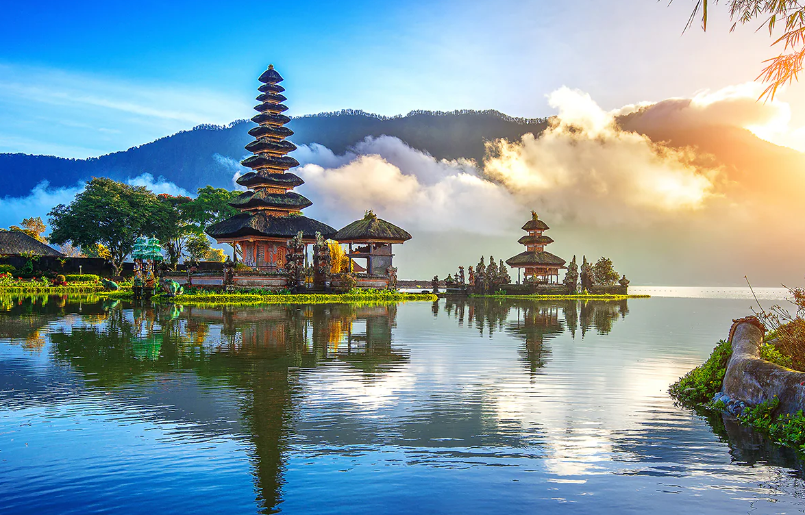 Pesona Pura Ulun Danu Beratan, Pura Ikonik di Bali yang Tergambar di Uang Rp50.000
