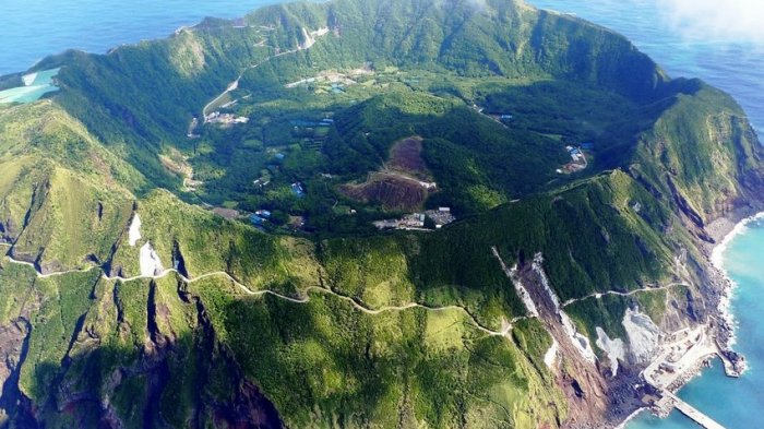 Agoshima, Kota di Tengah Gunung Berapi Aktif Paling Terisolasi di Dunia