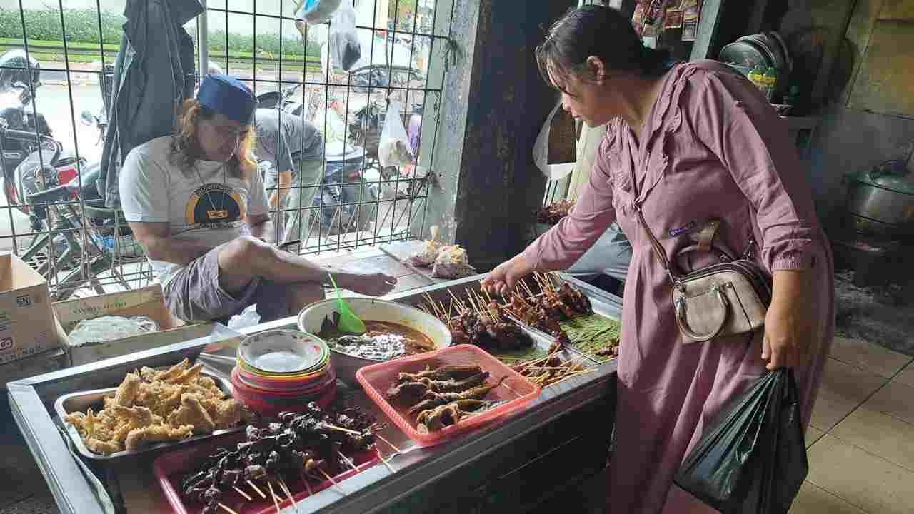 Diberdayakan BRI,  Warung Legendaris di Pasar Beringharjo Ini Makin Berkembang dan Laris saat Libur Lebaran 