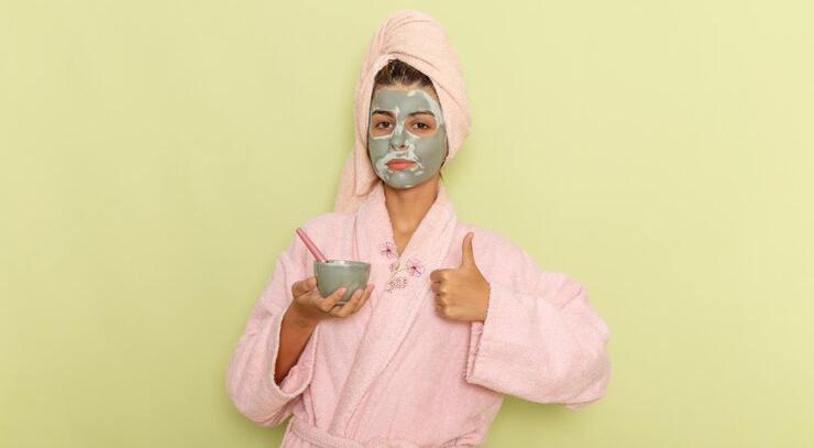 6 Brand Masker Mugwort Paling Bagus Buat Kulit Wajah Halus Bebas Komedo, Cocok untuk Semua Jenis Kulit 