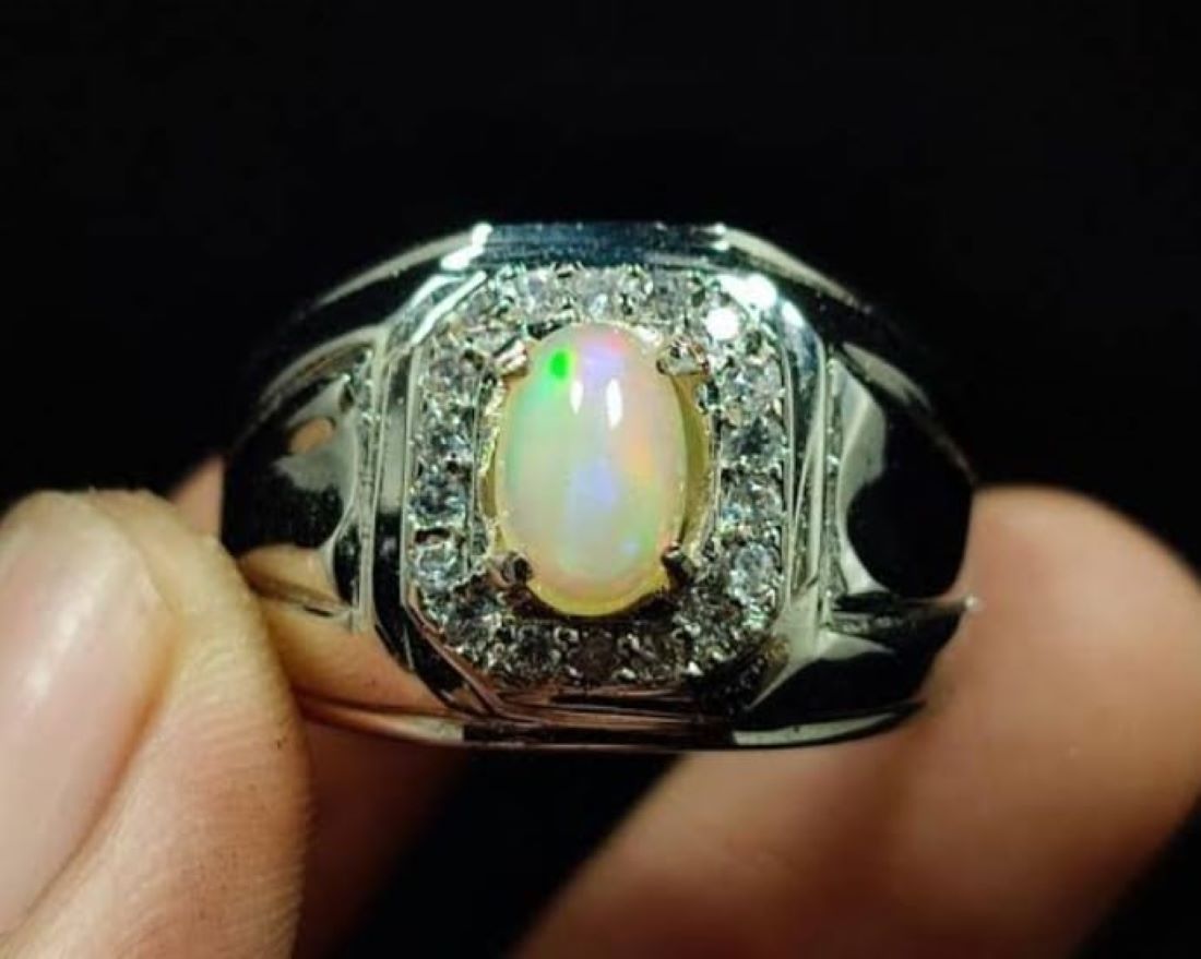 Nilainya Fantastis! Inilah 8 Batu Akik Termahal 2025