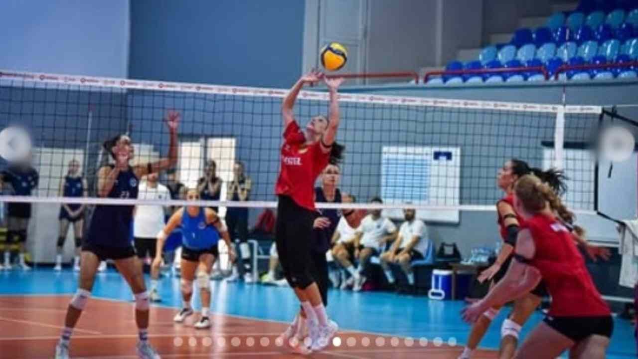 Diwarnai 8 Deuce, Manisa BBSK Kembali Menelan Kekalahan Tanpa Megawati