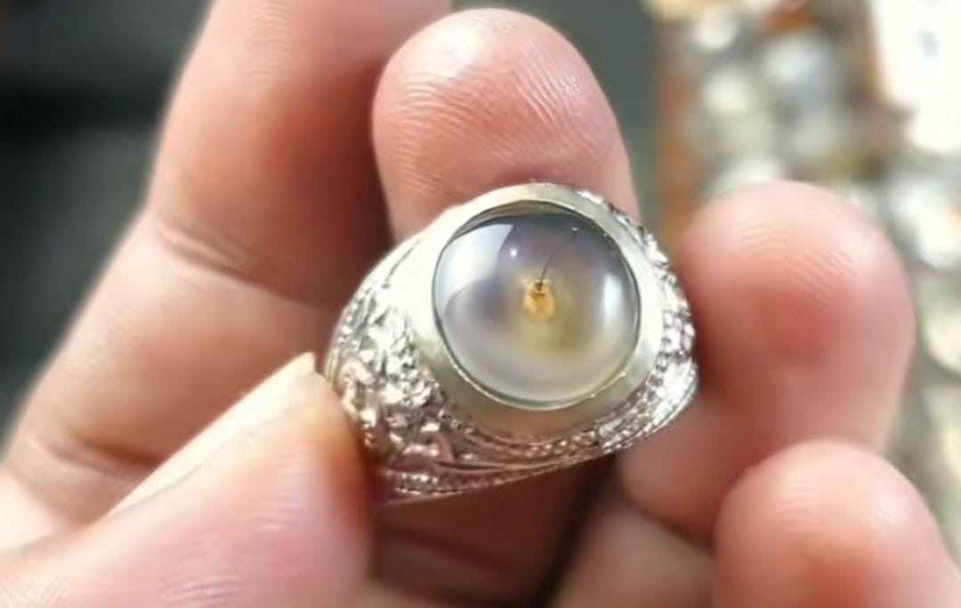 Ini Batu Akik Paling Cocok Dipakai Guru Untuk Menaklukkan Murid di Kelas, Simak 8 Khasiat Lainnya!