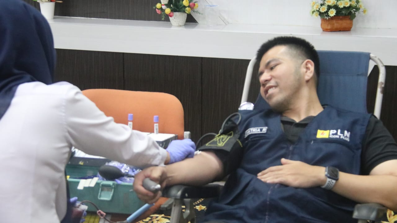 PLN Icon Plus Hidupkan Semangat Humanity Lewat Aksi Donor Darah
