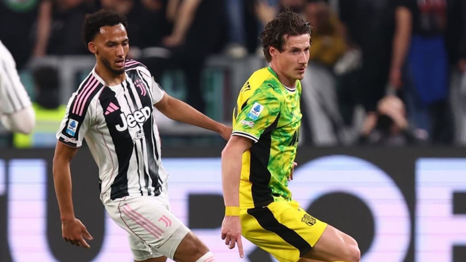 Napoli Mencari Striker Cadangan, Pemain Sassuolo Jadi Incaran