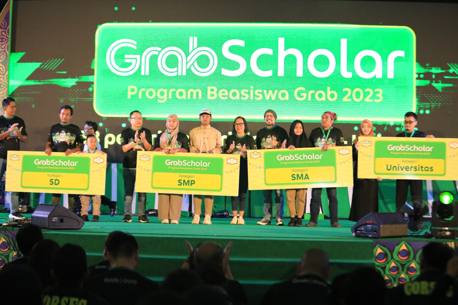 Program Beasiswa GrabScholar Kembali Hadir, Beri Bantuan Dana Pendidikan untuk Ribuan Pelajar di Indonesia