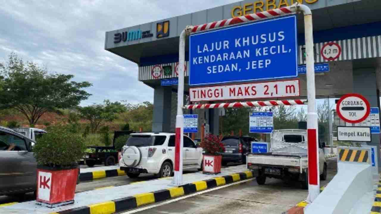 Belum Surut! Kendaraan Masih 'Membanjiri' JTTS Jelang Akhir Tahun, Ini Ruas Terpadat