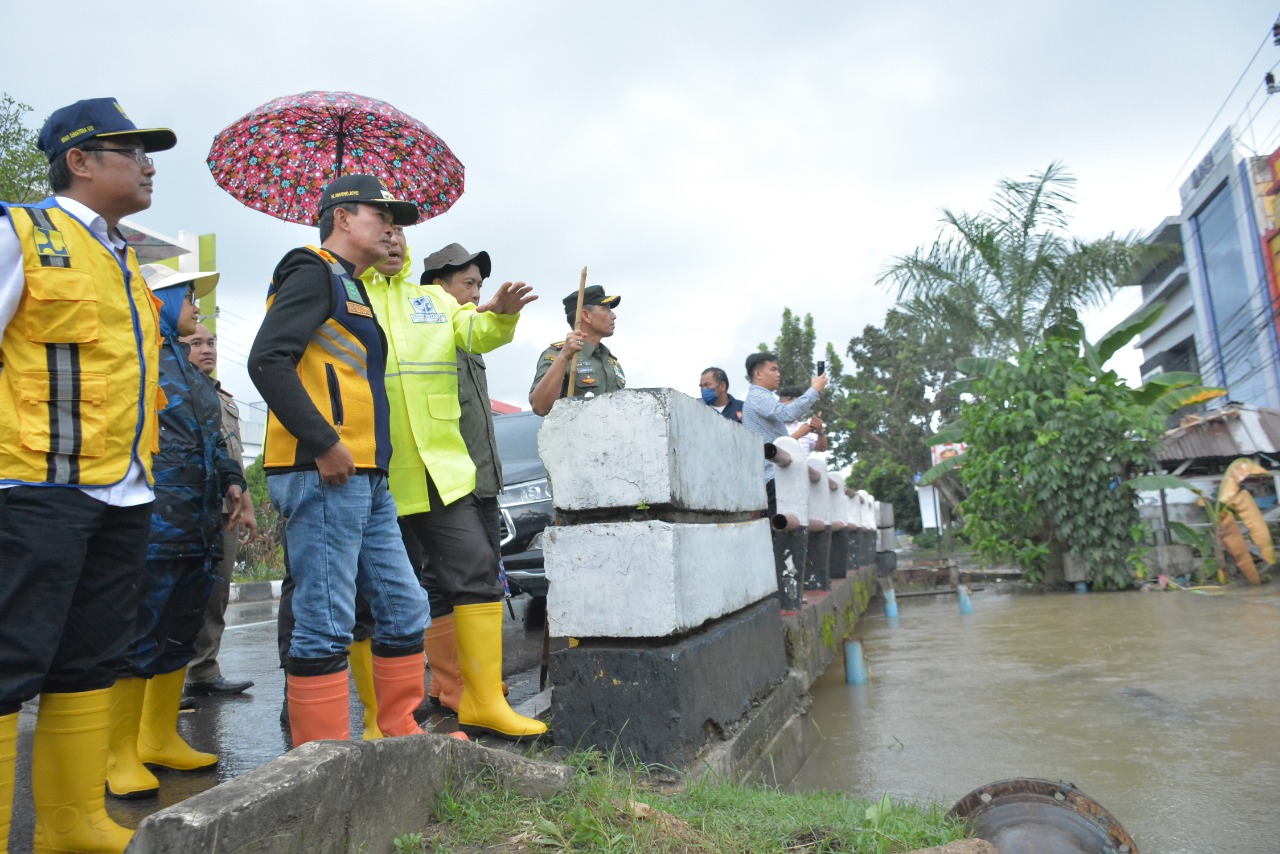 Harnojoyo Akui Suplai Pompa Bendung Masih Kurang