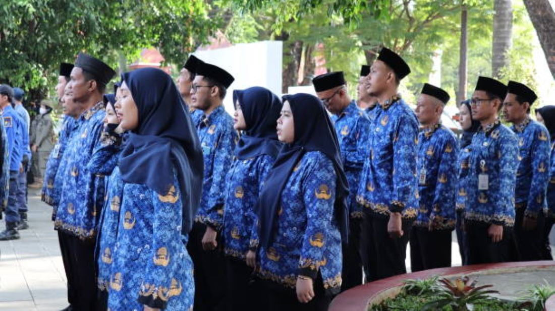 Gaji Honorer Vs PPPK Paruh Waktu 2025, Mana Lebih Menguntungkan?