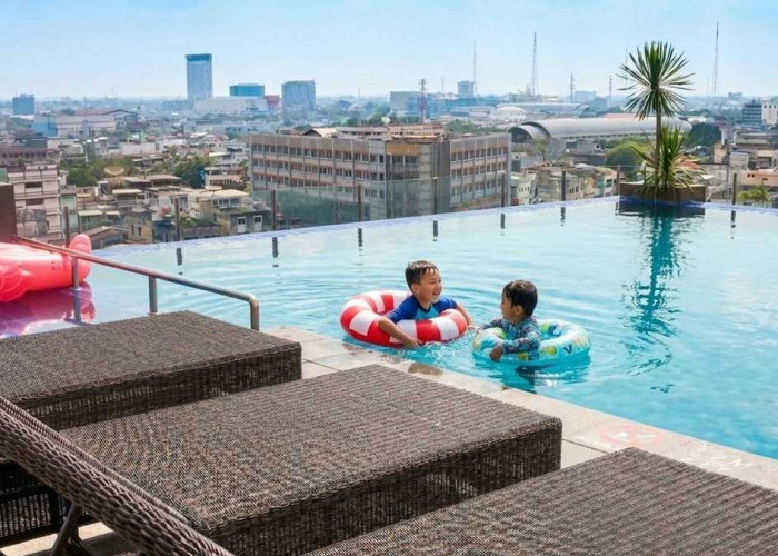 Gak Perlu Nginep Mahal! Paket 'Splash & Breakfast' Ibis Hotel Palembang Ini Cocok Banget Buat Libur Sekolah