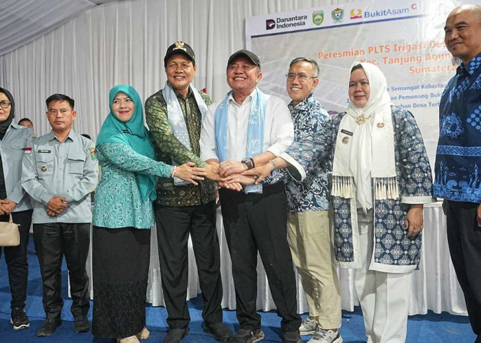 Perkuat Ketahanan Pangan, PTBA Hadirkan Dua PLTS Irigasi untuk Petani Muara Enim