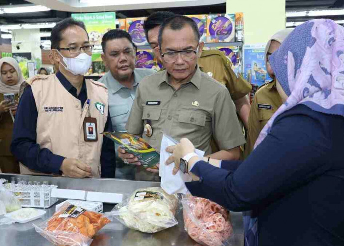 Jelang Lebaran, Pemkot Palembang Sidak Supermarket Guna Pastikan Ketersediaan dan Stok Pangan Aman