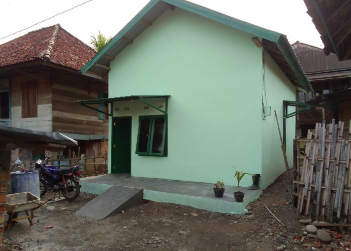 Rumah Nenek Ratna Siap Dihuni Kembali