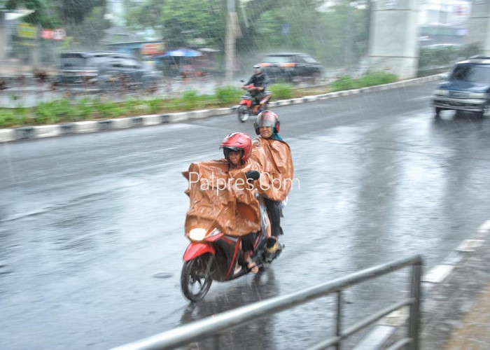 Peringatan Dini Hari Senin 1 Januari 2024: 3 Daerah di Sumatera Selatan Diprediksi Hujan Ringan di Siang Hari