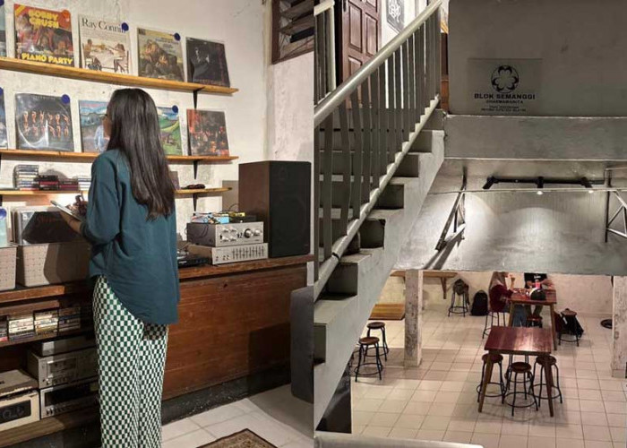 Kantin Berkonsep Vintage Era 60-an, Blok Semanggi Jadi Tempat Makan Favorit di Palembang