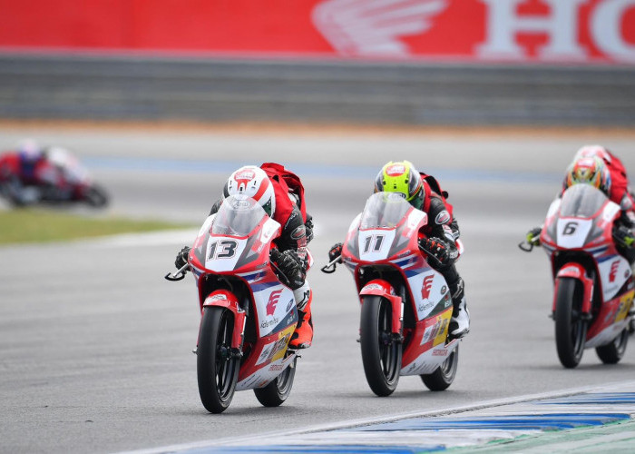 KEREN! Pebalap Astra Honda Badly Ayatullah Cetak Podium Perdana di Thailand Talent Cup 2024