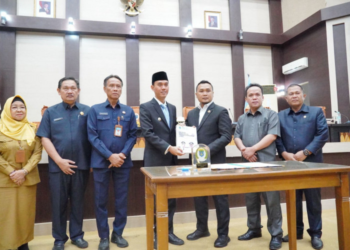 Paripurna Penyampaian LKPJ Bupati 2025, DPRD OKI Beri Sejumlah Catatan