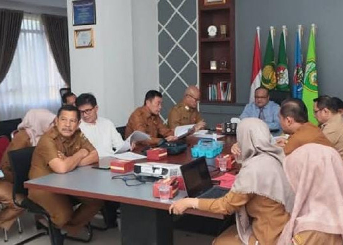 Sekda Kota Lubuk Linggau H Trisko Defriyansa Pimpin Rapat Pembahasan Perubahan Perwal Pedoman TPP