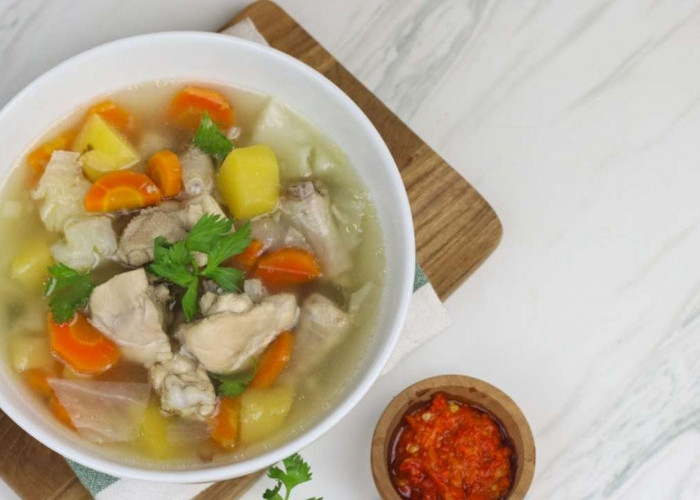 Bikin Nagih! Ini Resep Sop Ayam Hangat yang Cocok Jadi Menu Berbuka Puasa