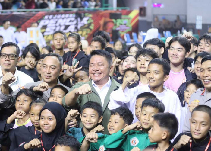 Kumpulkan 1.107 Pendekar di Jakabaring, Gubernur Herman Deru Resmi Buka Kapolda Cup II Sumsel 2026!