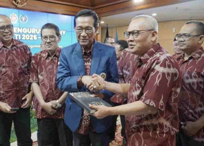 Dukung Putusan MK agar Kriminalisasi Wartawan Dihentikan, Ketum DePA-RI Tegaskan Ini