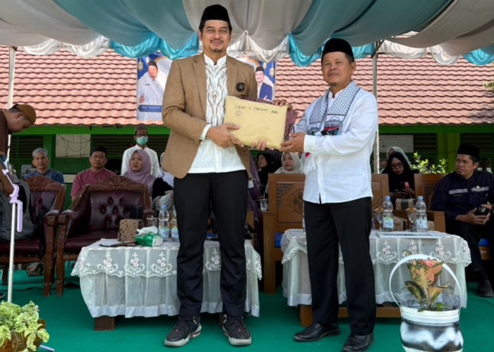 BIKIN GEMPAR OGAN ILIR! Aktor Ketika Cinta Bertasbih Cholidi Asyadil Alam Guncang SMAN 1 Tanjung Batu!