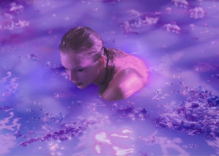 Lirik dan Makna Lagu Taylor Swift - 'Lavender Haze'