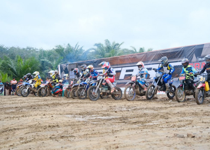 Ratusan Pembalap Se Sumsel Ramaikan Grasstrack Bupati Muba Championship