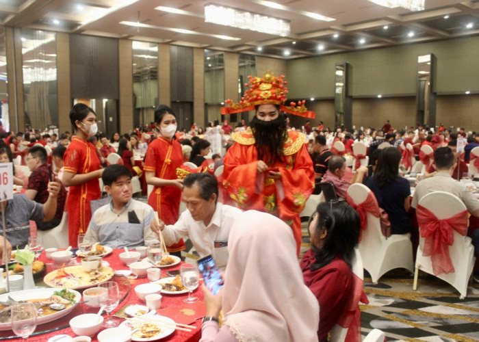 Rayakan Pergantian Tahun Kelinci di Harper Palembang, Hadirkan Dinner Ciatok Dimeriahkan Wushu Acrobatic