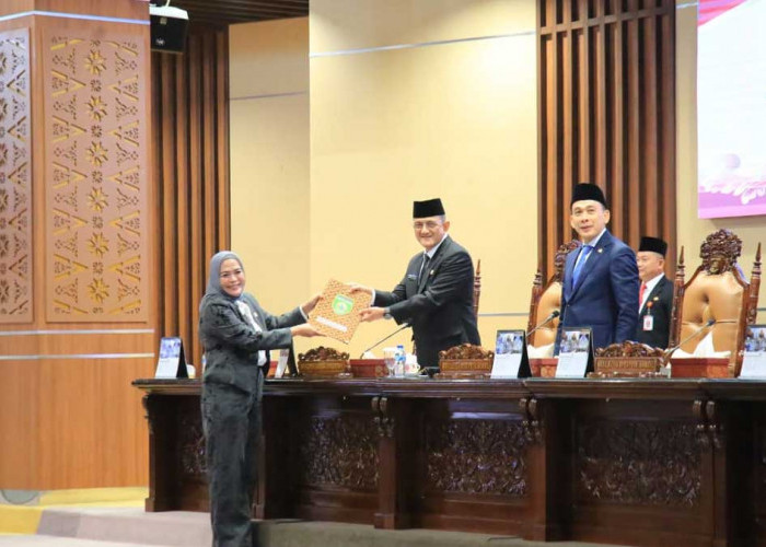Diterima Mayoritas Fraksi, Skenario Pengelolaan APBD 2025 Era Herman Deru Dinilai Beri Manfaat Nyata
