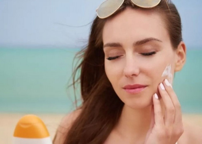 5 Sunscreen Terbaik untuk Kulit Kering, Nomor 4 Viral Banget Cocok untuk Semua Jenis Kulit