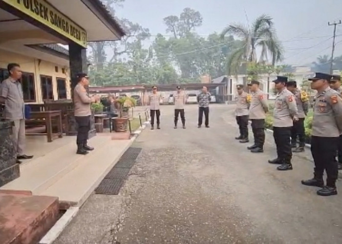 Kapolsek Sanga Desa Ajak Personel Dukung Program Kapolri yang Baru