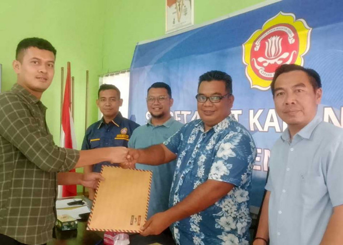Sempat Diincar 4 Kandidat, Ternyata Hanya Pria Ini yang Berani Kembalikan Berkas Calon Ketua Karang Taruna OI