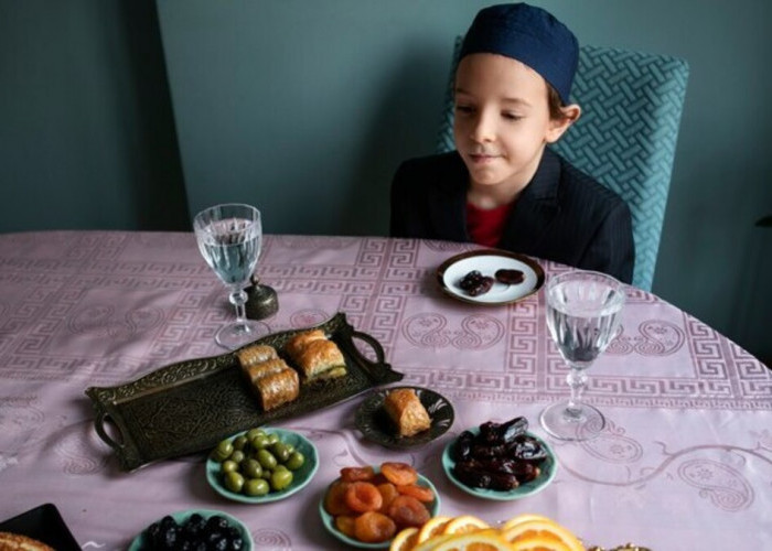 Bulan Ramadan, Apa yang  Terjadi Pada Tubuh Ketika Tidak Makan dan Minum Karena Puasa