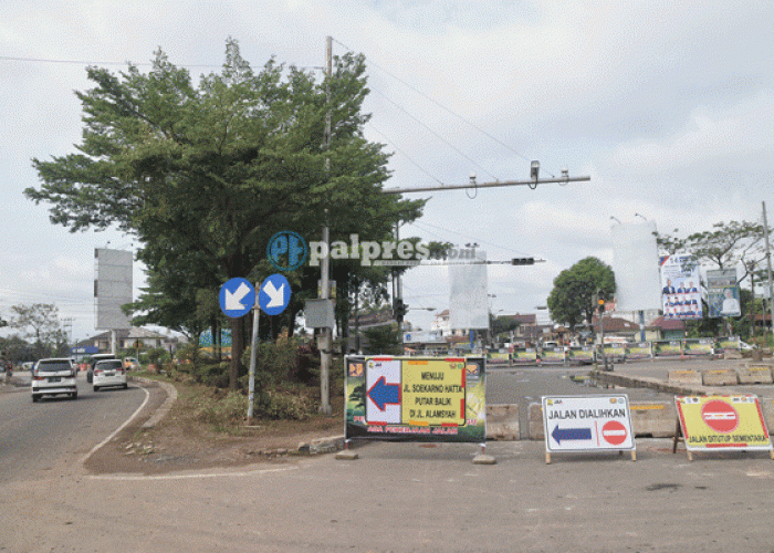 Pengguna jalan dari Jalan Parameswara yang mau menuju ke Jalan Macan Lindungan dan Soekarno-Hatta,dialihkan melalui Jalan Alamsyah Ratu Prawiranegara ke U-turn atau maju lagi sampai belokan .
