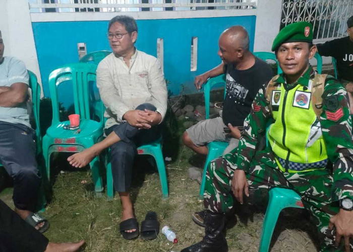 Membaur di Tengah Keramaian Kelurahan Kupang, Anggota TNI Kopka M Yusuf Kejutkan Warga Empat Lawang, Ada Apa? 