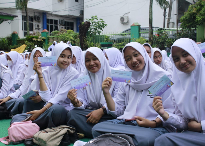Wardah Beauty Moves Youth School, Edukasi Para Pelajar Putri MAN 2 Palembang