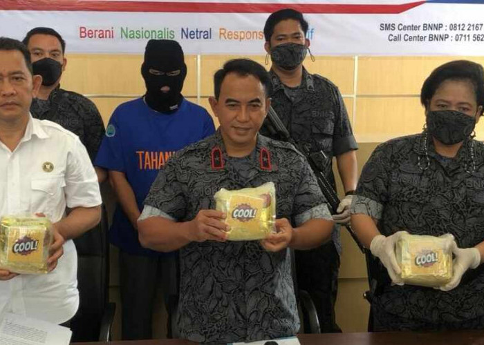 Wow! Ternyata Pemilik 115 Kg Sabu yang Ditangkap BNNP Sumsel Distributor Sekaligus Pengendar 