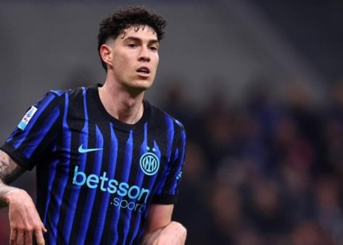 Barcelona Memasukkan Bek Tengah Inter dalam Daftar Incaran