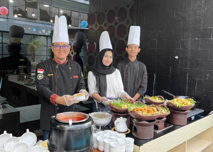 Menu Bukber Palembang Paling Lengkap! Harga Terjangkau dengan Pemandangan Poolside Ikonik